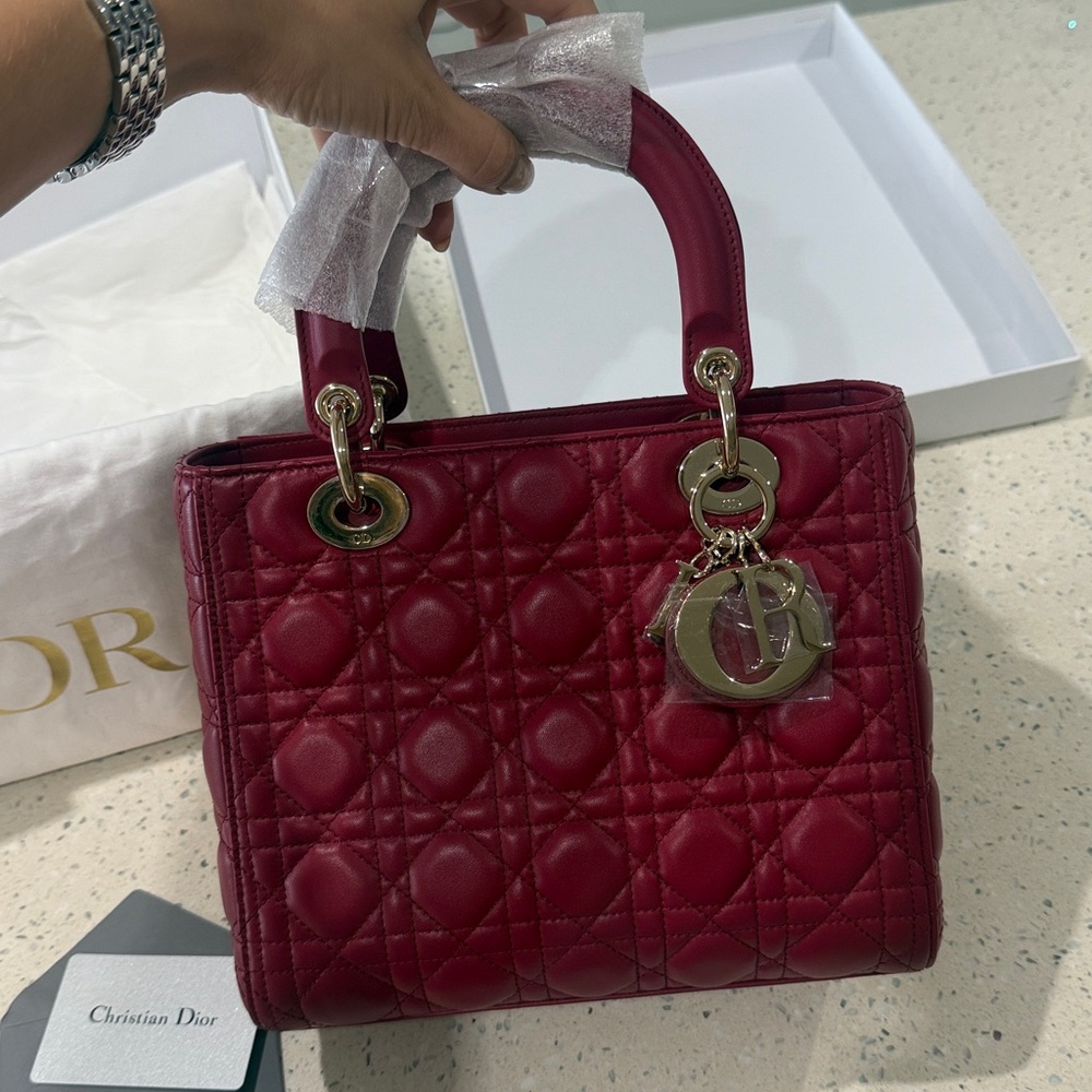 Dior Burgundy Quilted Mid size - Picture 4 of 5